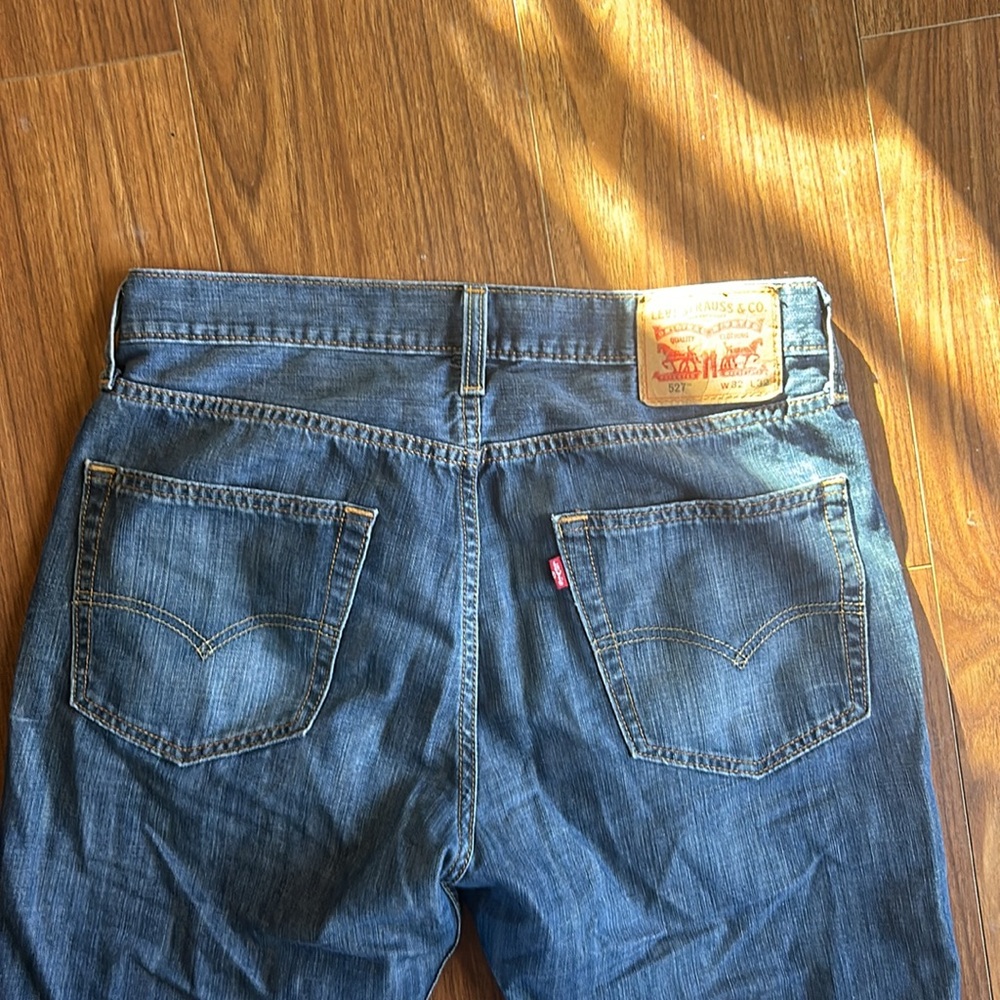Levi’s Bootcut Jeans - Picture 4 of 5